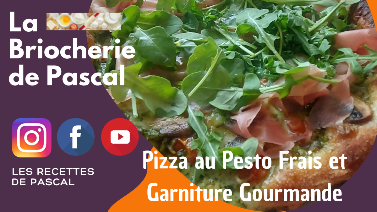 Pizza au Pesto Frais et Garniture Gourmande